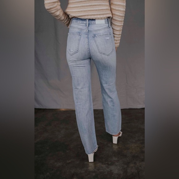 FLASH SALE⚡️Cassie Super High Rise Straight in By My Side - Picture 9 of 9